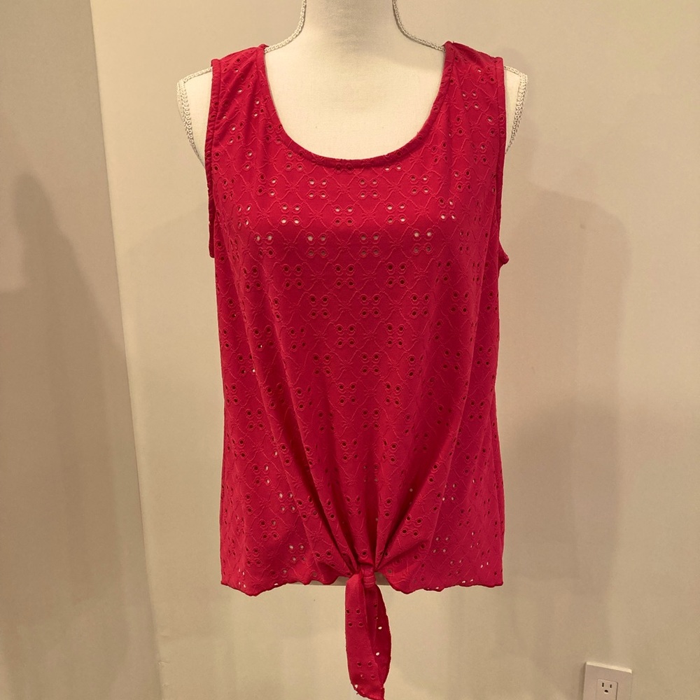 Hot pink sleeveless tank top